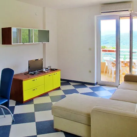 Chantal - Rac151 By Interhome * Rabac